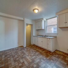 16559 Murray Hill St in Detroit, MI - Building Photo - Building Photo