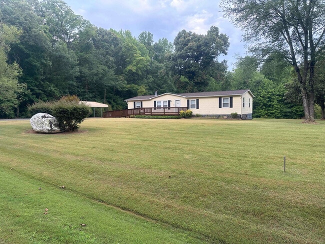 property at 203 Willowside Dr