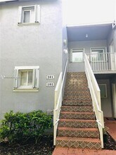 4712 NW 114th Ave in Doral, FL - Building Photo - Building Photo