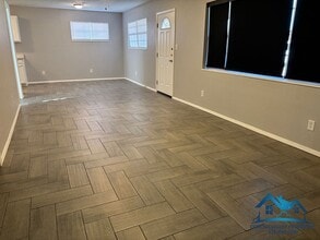 1733 Wilson St in San Angelo, TX - Foto de edificio - Building Photo