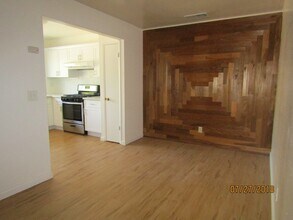 416 Korbel Pl in Santa Rosa, CA - Building Photo - Building Photo