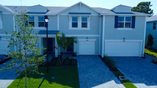500 Salisbury Cir in Fort Pierce, FL - Building Photo - Building Photo