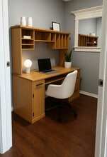 1529 Wirt Rd in Houston, TX - Foto de edificio - Building Photo