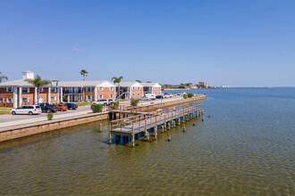 Washington Arms Club in Titusville, FL - Building Photo - Building Photo