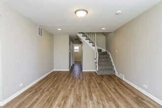 124 23rd Ave in Melrose Park, IL - Building Photo - Building Photo