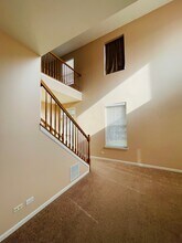 2401 Sunshine Ln in Aurora, IL - Building Photo - Building Photo