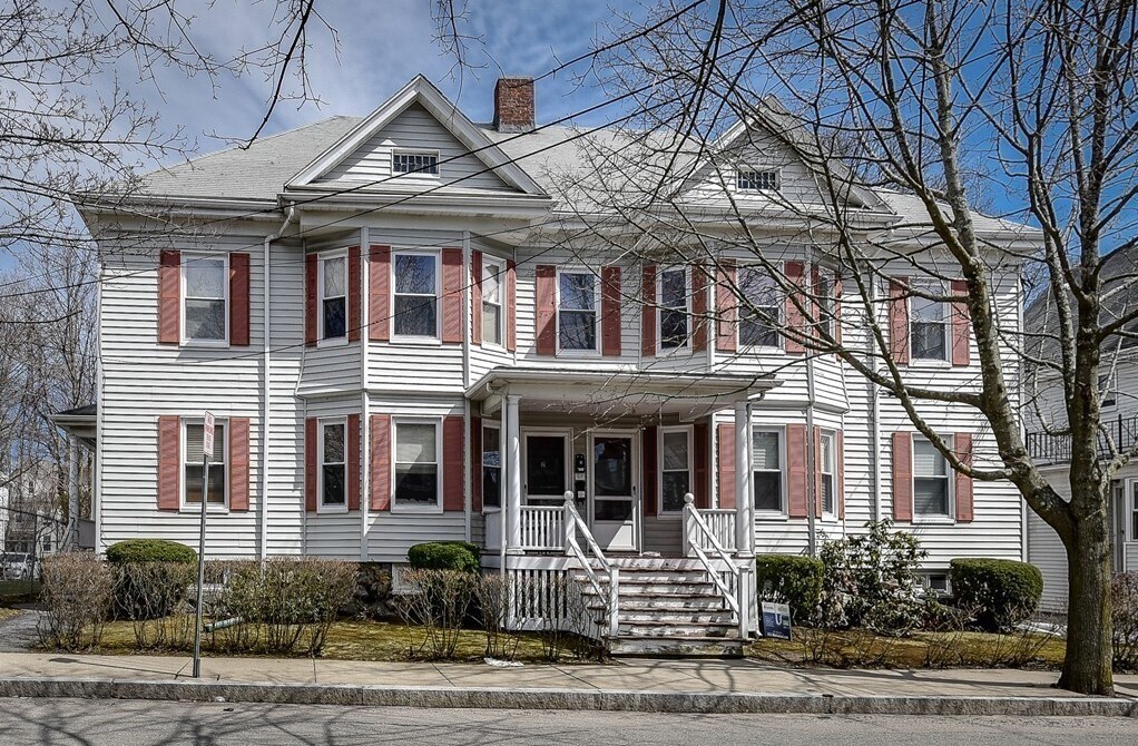 53 Wellington St in Waltham, MA - Building Photo
