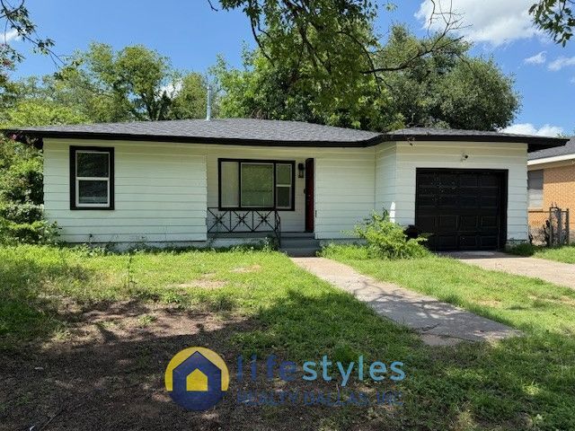 716 Faulkner Ln