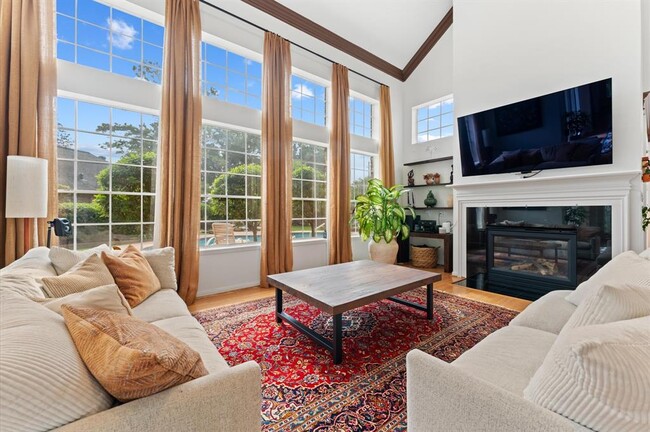property at 1543 Adams Walk Ct