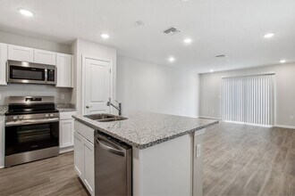 The Harper at Trout River in Jacksonville, FL - Building Photo - Building Photo