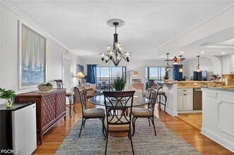 1900 Virginia Ave, Unit 802 in Ft. Myers, FL - Building Photo - Building Photo