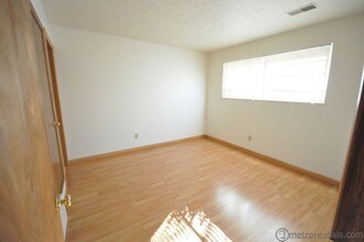 1170 Franklin Ave-Unit -Apt. 13 in Columbus, OH - Building Photo - Building Photo