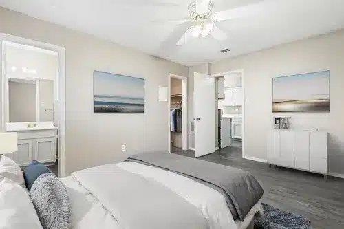 property at 829 Park Plaza Dr