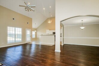 11652 Mahogany Dr, Unit 5305 in Arlington, TN - Foto de edificio - Building Photo