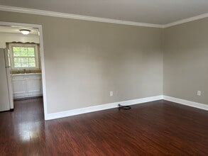 3213 Meadow Ln in Winston-Salem, NC - Building Photo - Building Photo