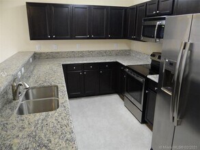 22401 SW 88th Pl in Cutler Bay, FL - Building Photo - Building Photo