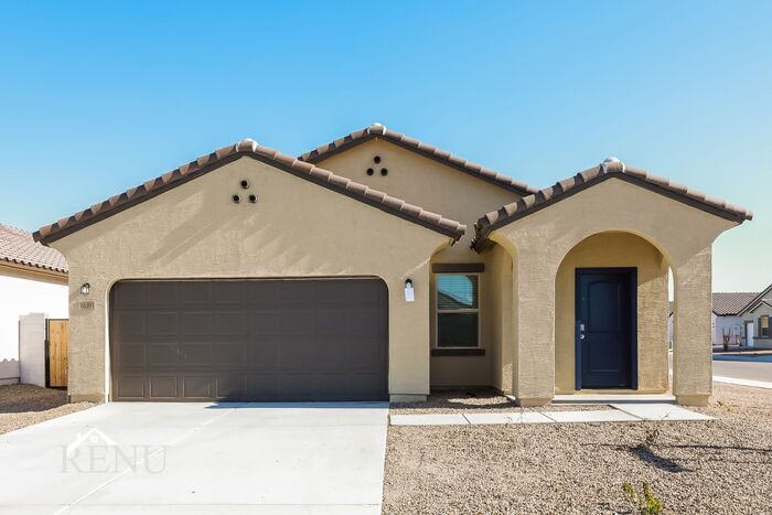18391 Los Gabrieles Wy in Maricopa, AZ - Foto de edificio