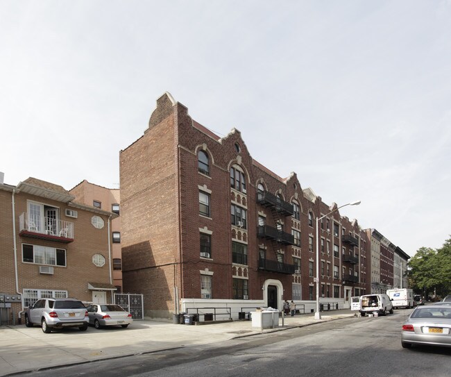 930 Prospect Place in Brooklyn, NY - Building Photo - Building Photo