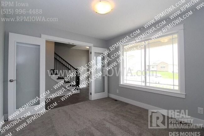 5374 Destiny Dr in Pleasant Hill, IA - Building Photo - Building Photo