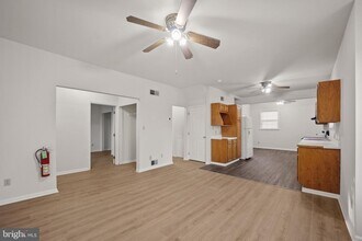 4040 Concord Rd in Aston Township, PA - Building Photo - Building Photo