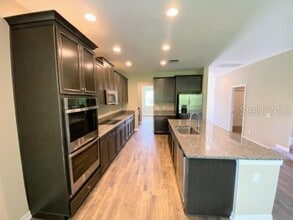 16140 Monterey Greens Cir in Tampa, FL - Building Photo - Building Photo