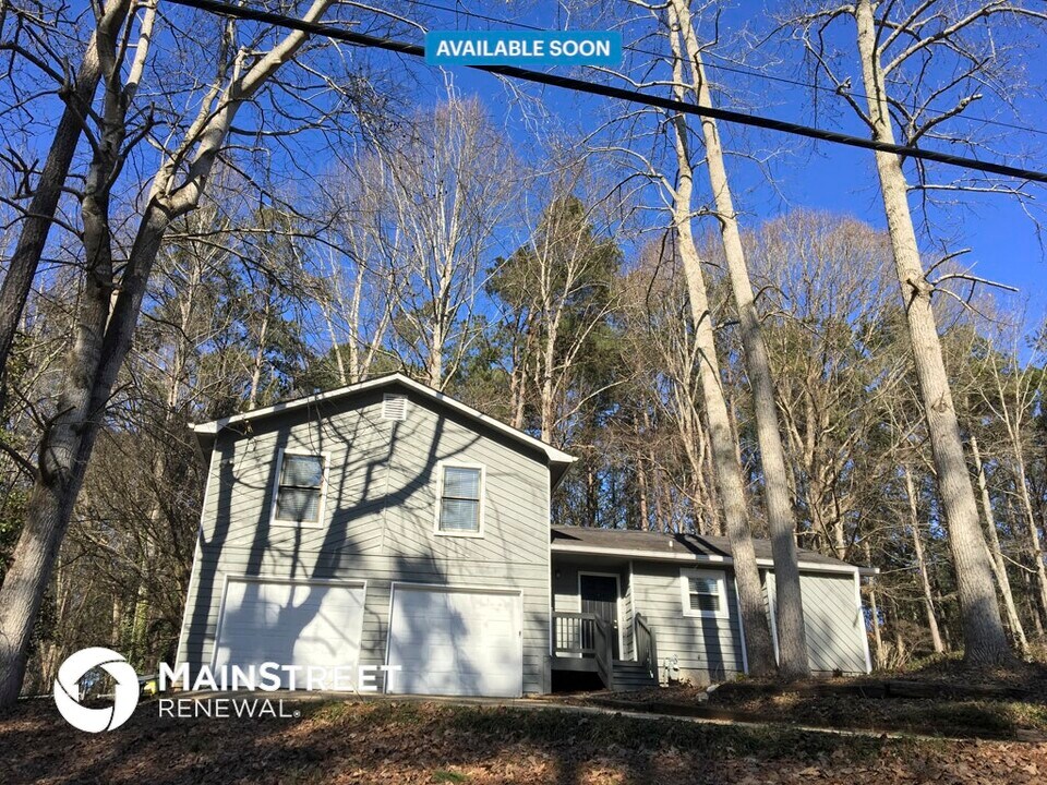 5824 Stonehaven Dr NW in Kennesaw, GA - Foto de edificio