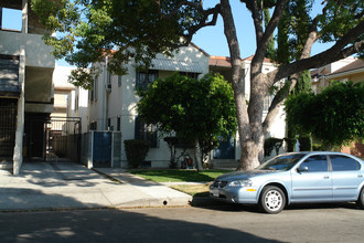 320-322 N Kenwood St in Glendale, CA - Building Photo - Building Photo