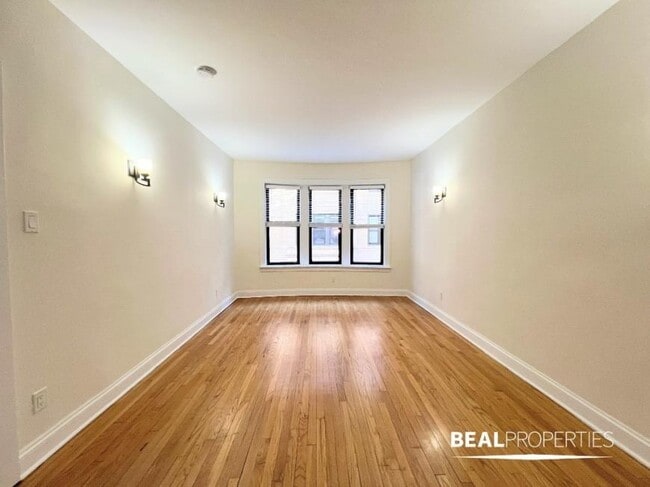 property at 4040 N Ashland Ave
