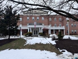 59 Courtland Ave in Stamford, CT - Building Photo