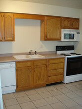 110 N Holmen Dr in Holmen, WI - Foto de edificio - Building Photo
