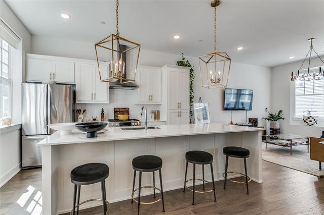 property at 645 N Tyler St