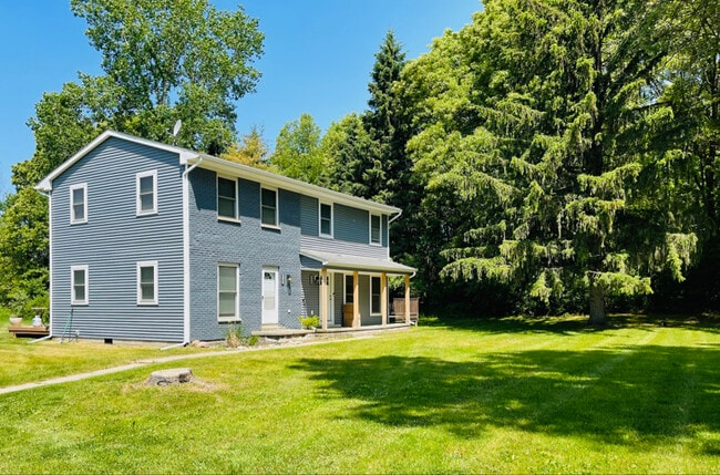 5540 Bentley Lake Rd