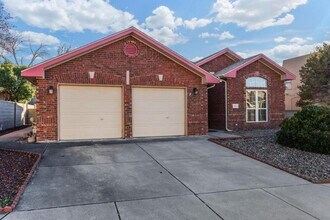 9512 Rosas Ave NE in Albuquerque, NM - Building Photo - Building Photo