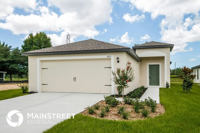8615 Silverbell Loop, Unit 201 in Brooksville, FL - Building Photo - Building Photo