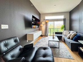 2901 Indiana St, Unit SI ID1285559P in Dallas, TX - Building Photo - Building Photo