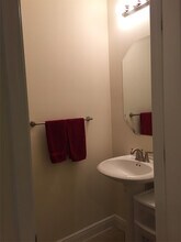 3310 NW 125th Ln in Sunrise, FL - Building Photo - Building Photo