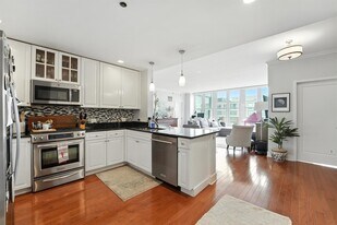 1125 Maxwell Ln in Hoboken, NJ - Building Photo