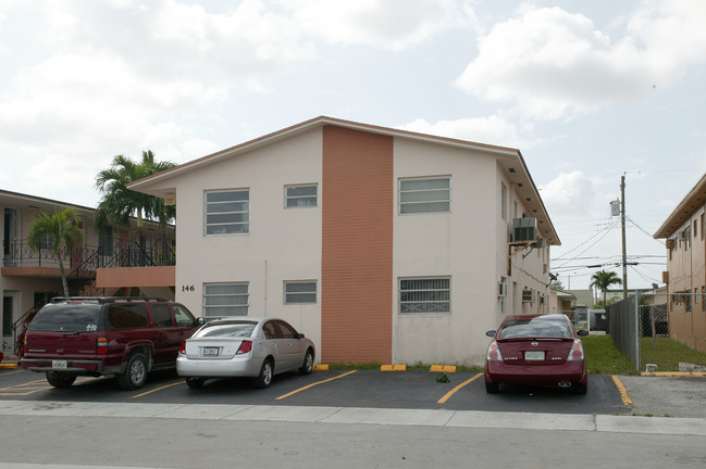 146 W 26th St in Miami, FL - Building Photo - Building Photo