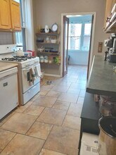 931 W Dakin St in Chicago, IL - Building Photo - Building Photo