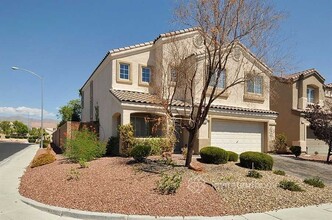 448 Colorful Rain Ave in North Las Vegas, NV - Building Photo - Building Photo