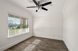 303 Triple Crown Ln in Ponder, TX - Building Photo - Building Photo