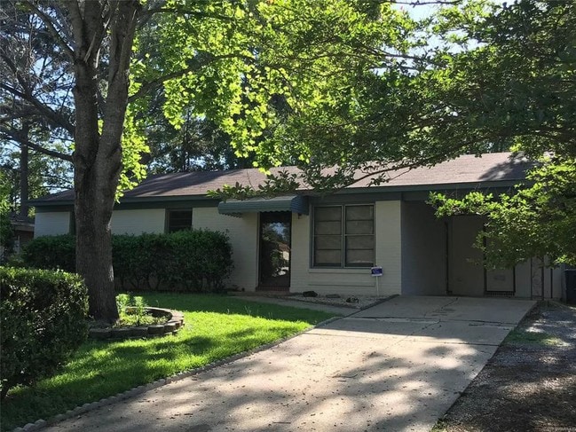 property at 1117 Karen Rd