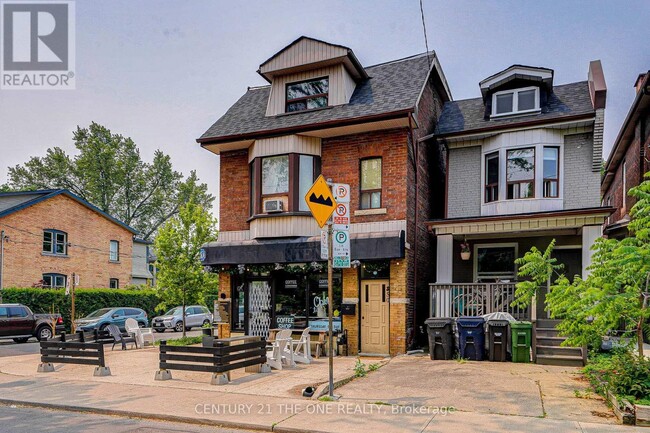 850 Carlaw Ave in Toronto, ON - Building Photo - Building Photo