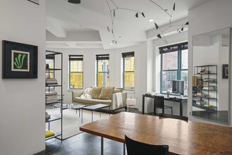 40 Fay, Unit 206 in Boston, MA - Building Photo - Building Photo