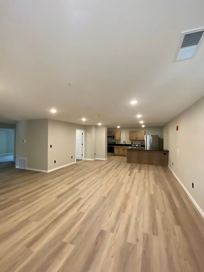 Woodland Hills Townhomes