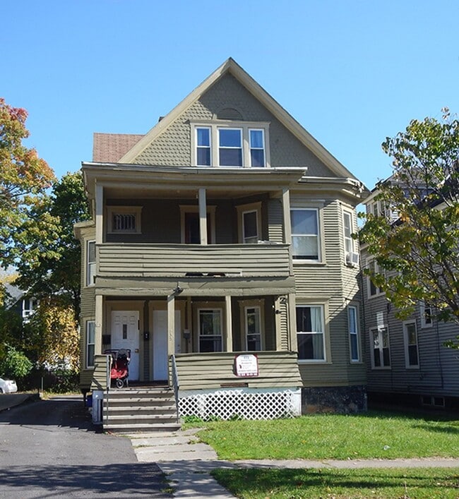 property at 833 Sumner Ave