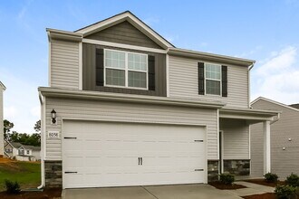 8058 Moose Crk Dr in Charlotte, NC - Building Photo - Building Photo