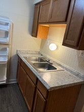 5808 Stieren Dr in High Ridge, MO - Foto de edificio - Building Photo