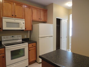 2544 Softwind Ct in Hebron, KY - Building Photo - Building Photo