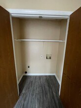 7327 S Tryon St in Charlotte, NC - Building Photo - Building Photo